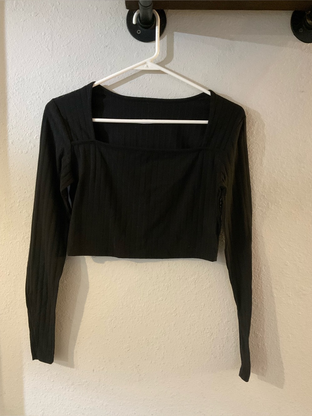 SHEIN Black Ribbed Square Neck Long Sleeve Crop Top
